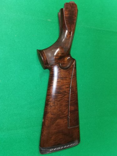 KOMISE: LEVÁ nastavitelná pažba pro Browning série B525