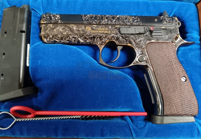Sběratelská Pistole CZ 97 B ráže 45Auto