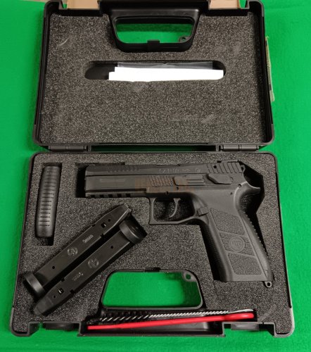 Komisní pistole samonabíjecí CZ P-09, 9x19